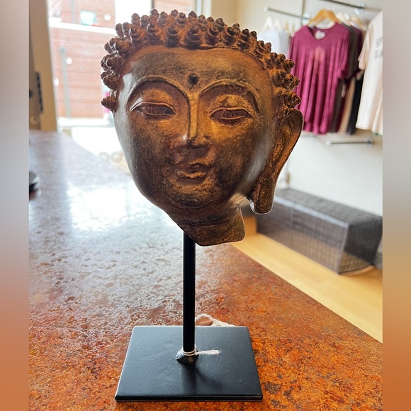 CYAN BUDDHA STAND - Picture 1 of 1